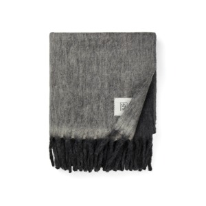 VINGA Saletto wool-blend throw