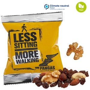 Mixture of dried fruits