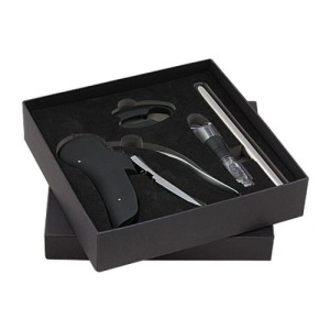 Corkscrew, bottle opener and capsule cutter set