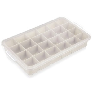 Moule à glaçons a avec couvercle en silicone, beige