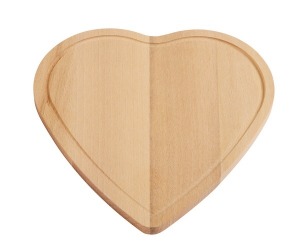 WOODEN HEART chopping board