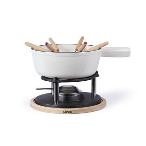 Traditional fondue set