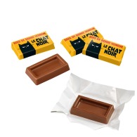 Mignonnette de chocolat S emballé dans du films