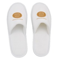 Closed slippers Closed slippers