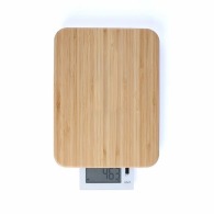 Kitchen scale and cutting board