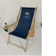 Chaise with armrests drink