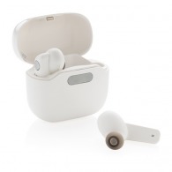Wireless headphones with UV sterilisation