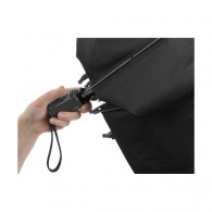 Foldable umbrella with opening and closing