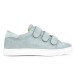 Basket femme, paire de sneakers promotional