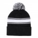 Product thumbnail Basic hat with pompon 4