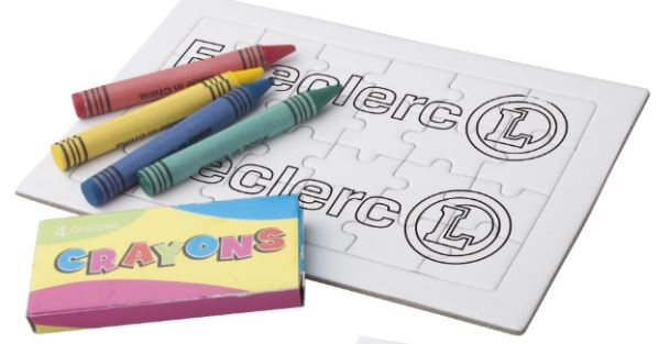Cardboard colouring puzzle with 4 pastels