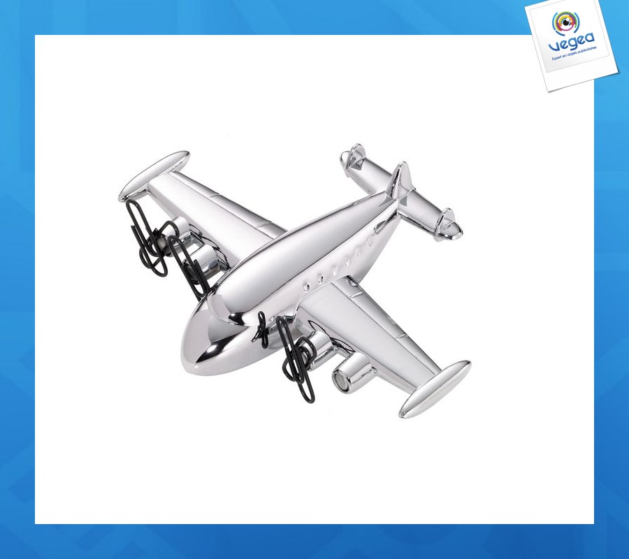 Aircraft clipboard dispenser