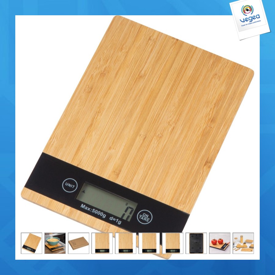 Bamboo kitchen scale with black display