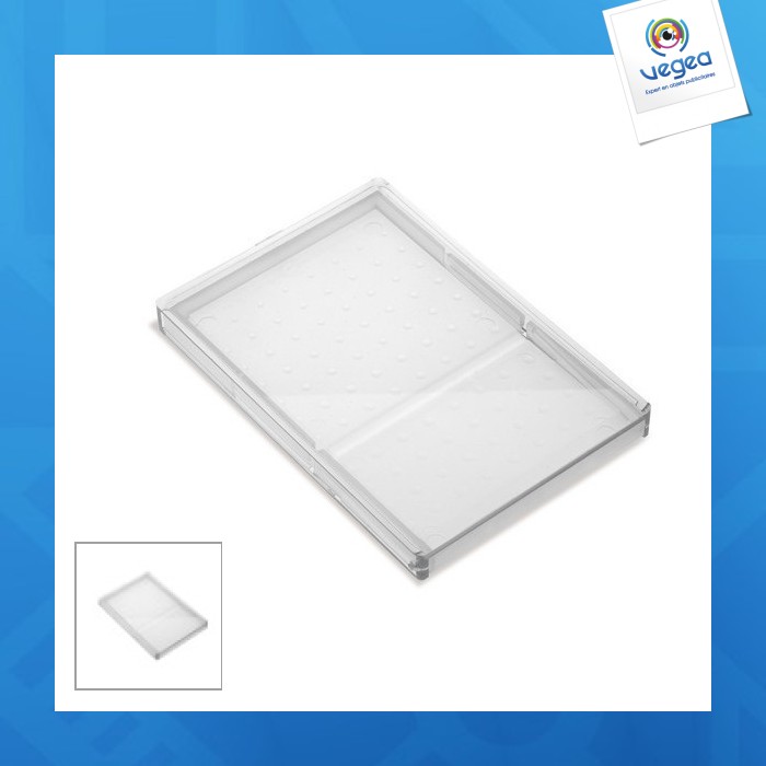 Business card holder reflects-nuevitas