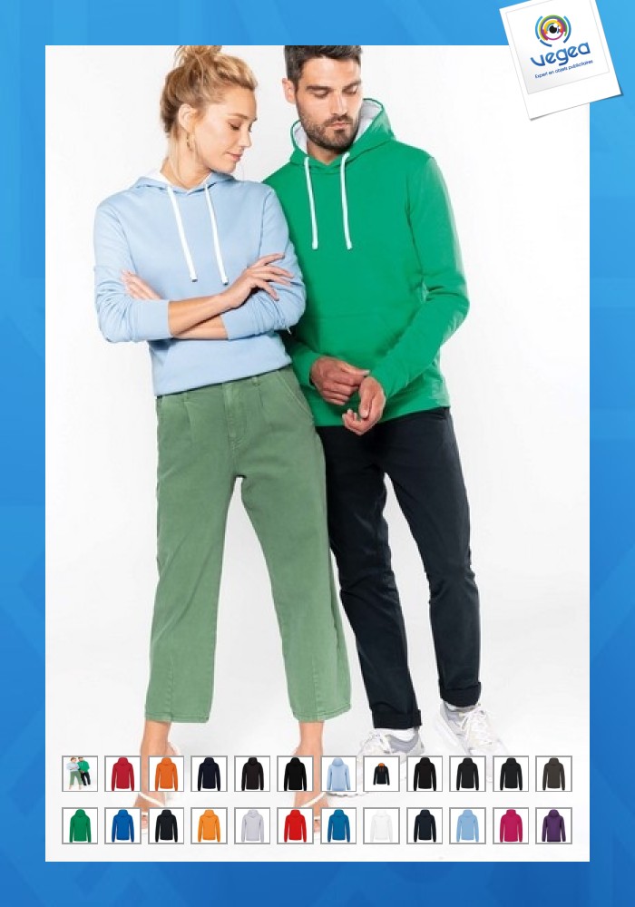 Contrasting hooded sweatshirt 
