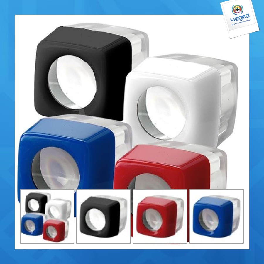 Micro stand magnifier