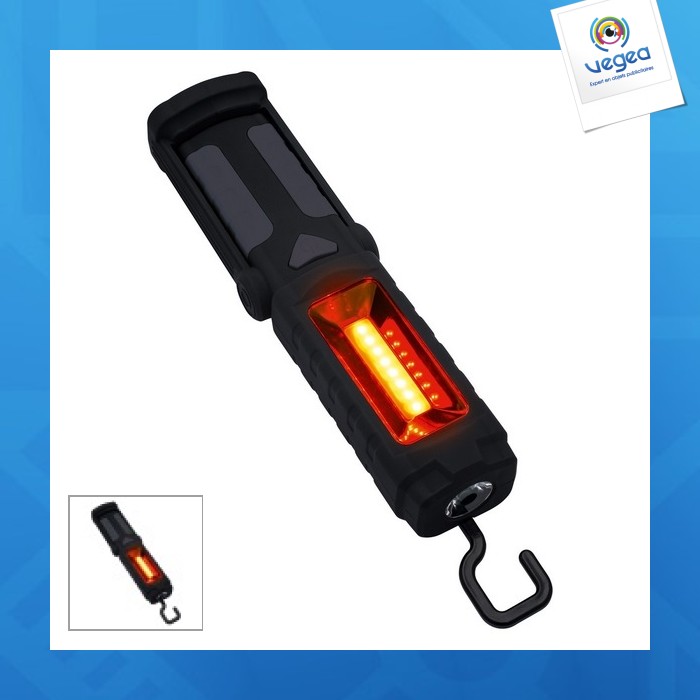 Multifunctional reflector flashlight