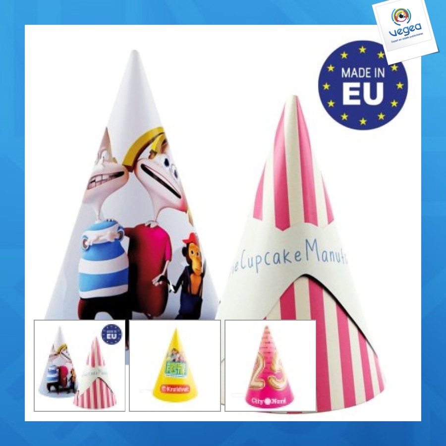 Pointed cardboard hat 