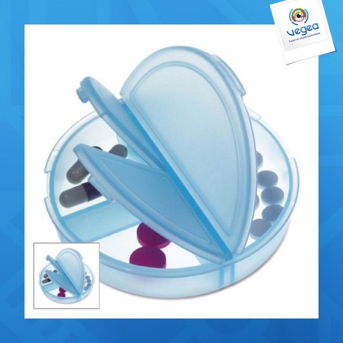 Round pill box with 3 compartments