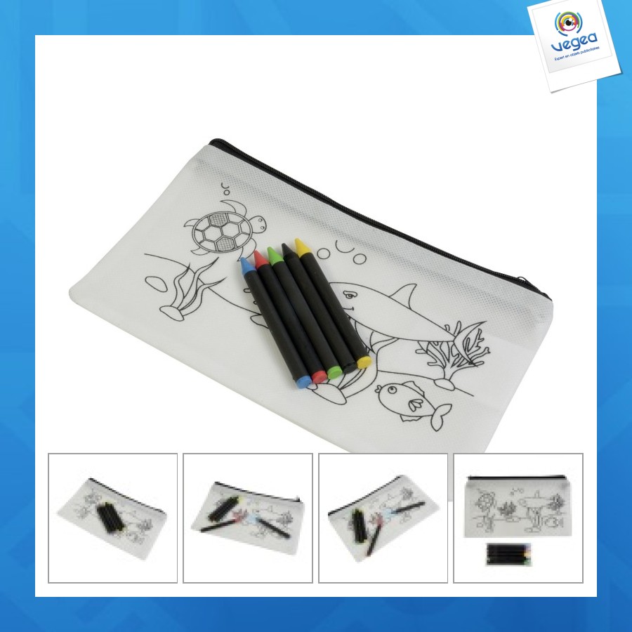 Set de 5 crayons de couleurs à la cire de forme cylindrique, dans un étui en tnt à colori