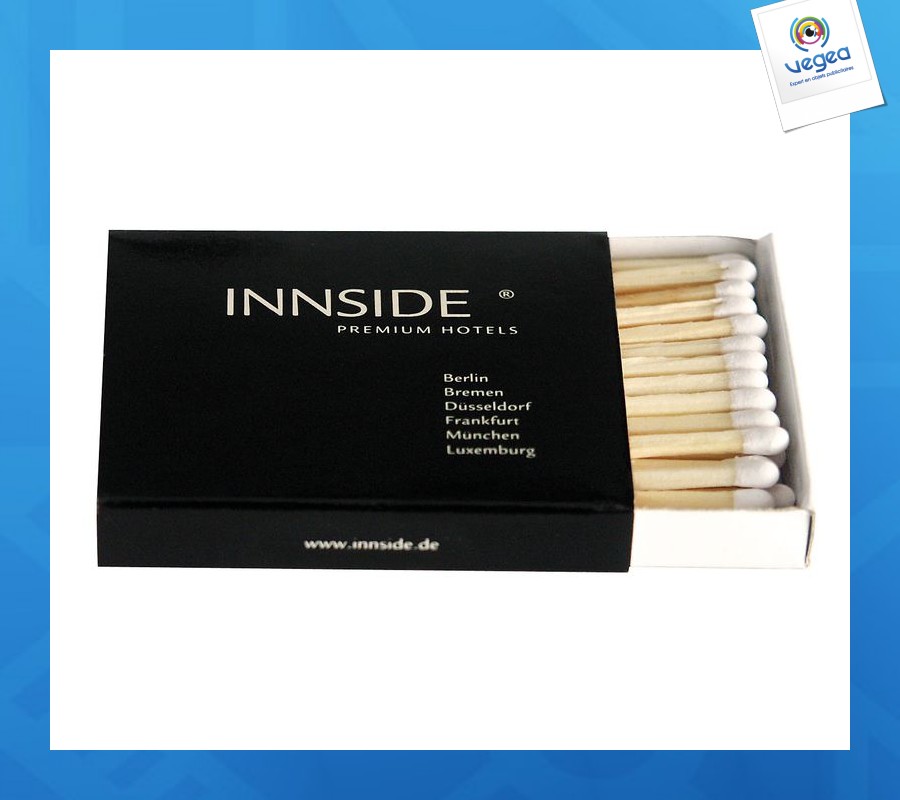 Small box of 26 matches