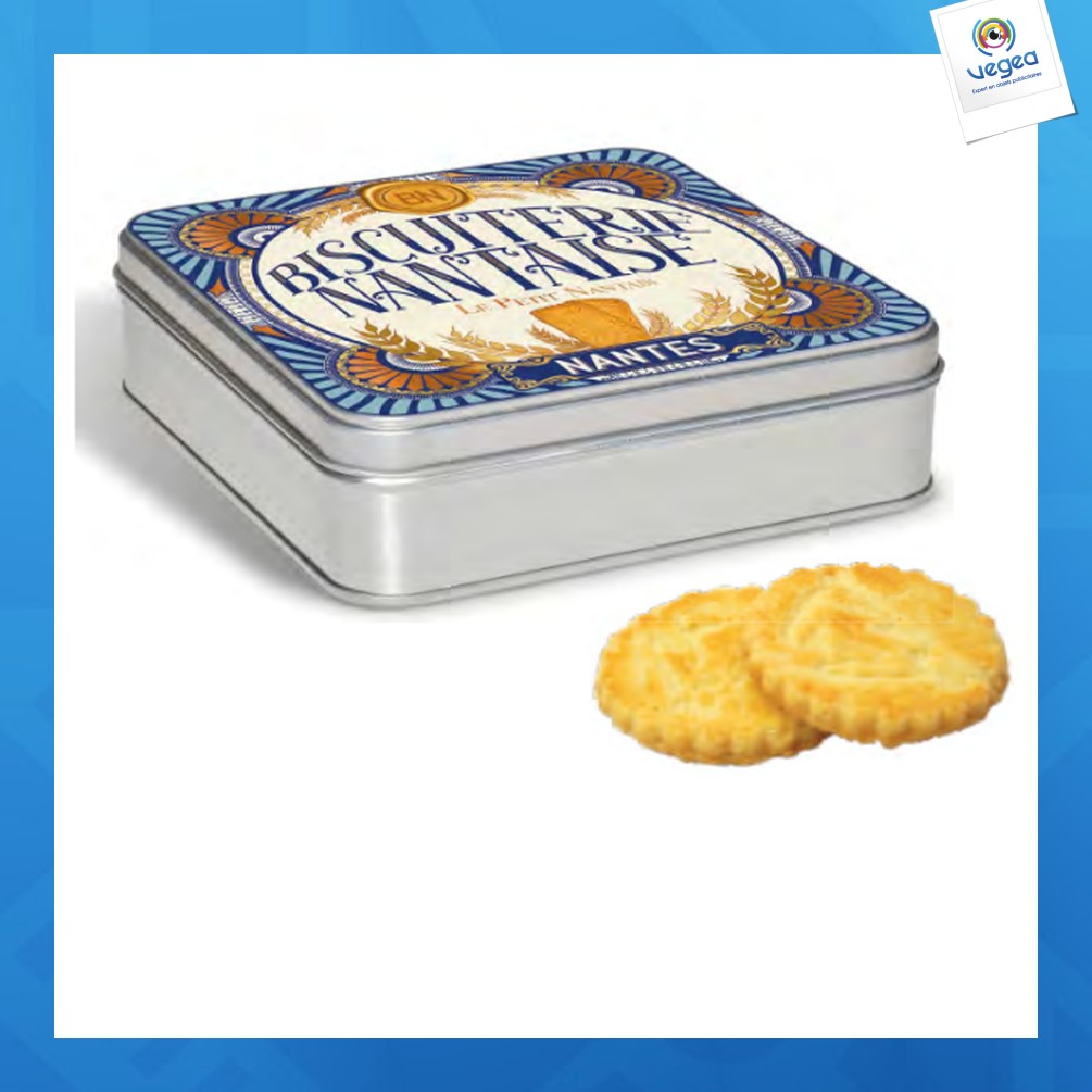 Square box with pure butter cakes