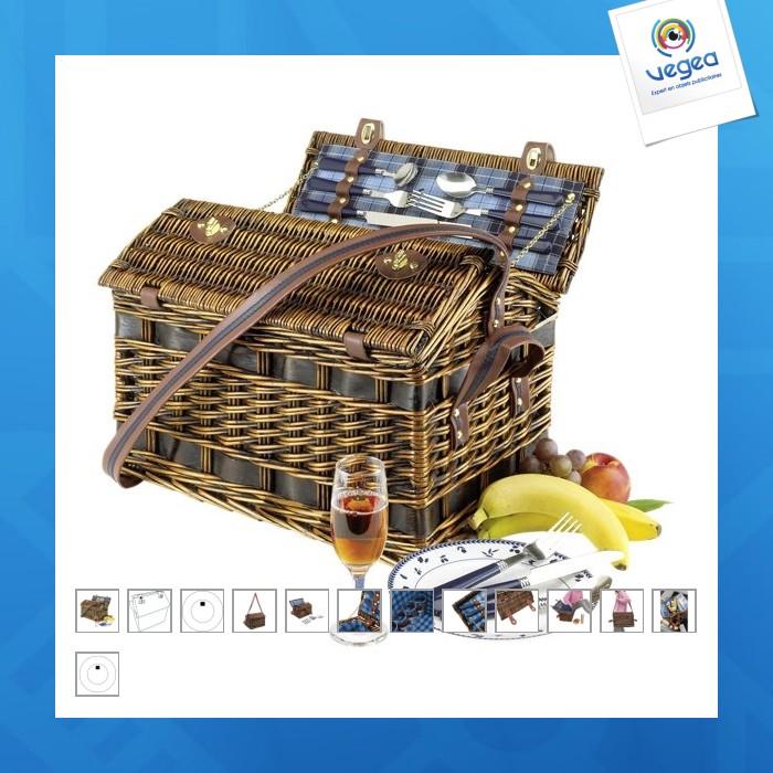 Summertime picnic basket 