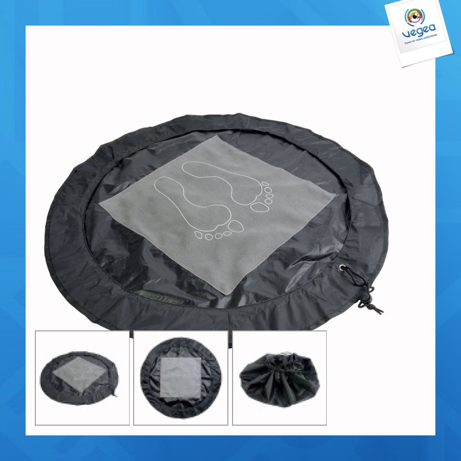 Tapis repose-pieds en polyester repliable et transformable en sac pour vetements humides